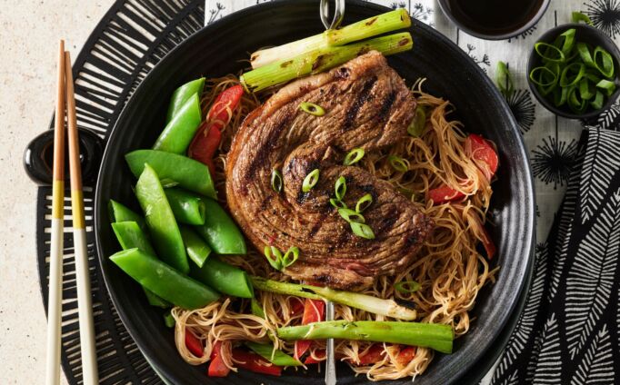 Coulotte Steak Pancit (Filipino Rice Noodles)